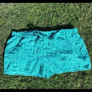 Hawaii’s Finest / Hi Finest Shorts
